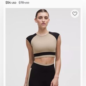 NWT Lululemon Nulu Colourblock Crop Short Sleeve Size Large